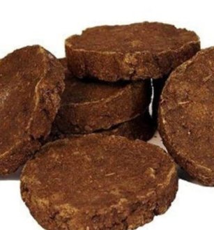 Cow Dung Cake